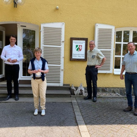 Größeres Bild ansehen